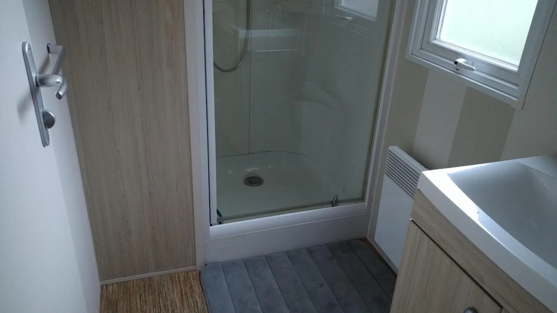Mobil Home With Pool In דינאר צרפת